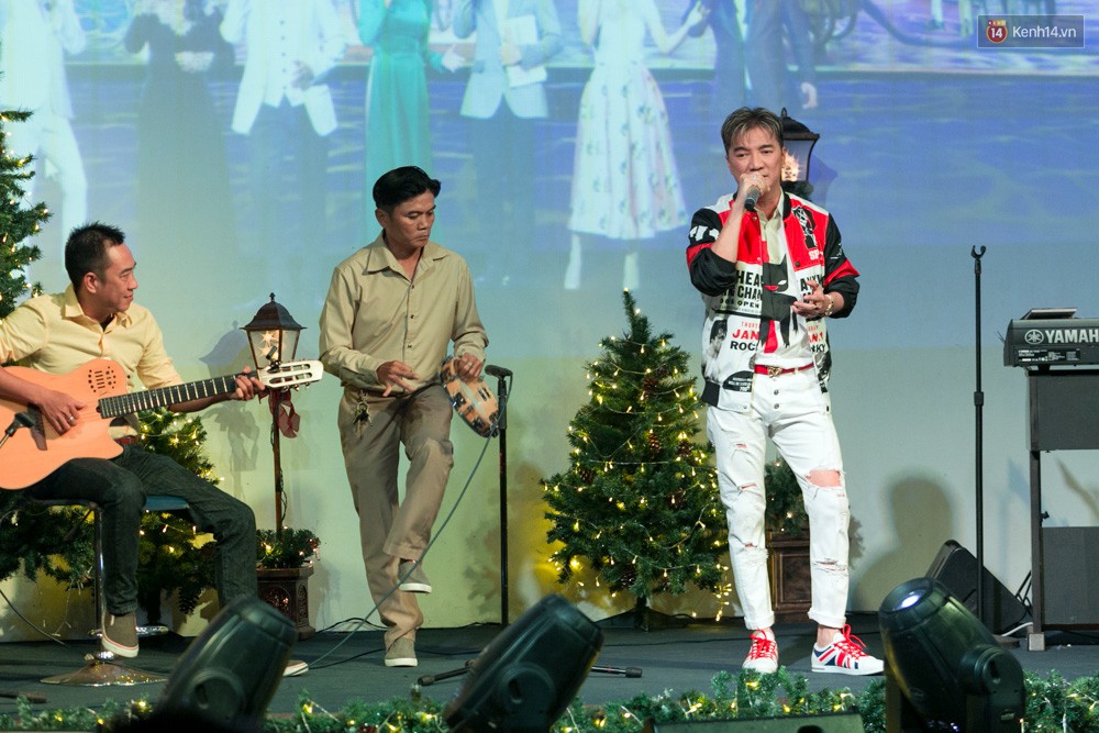 Đàm Vĩnh Hưng: Ở Việt Nam chỉ có 5 ca sĩ là bán được đĩa và vé liveshow, trong đó có tôi